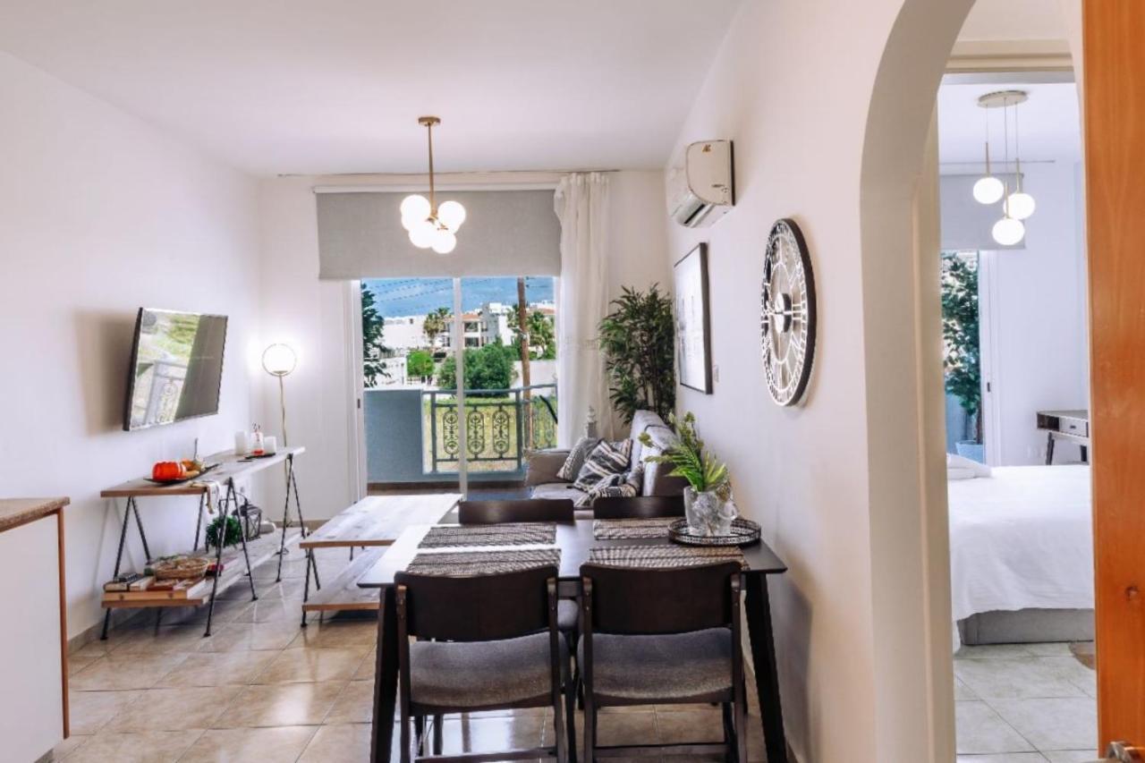 Phaedrus Living: Harmony Sea View Apartment Paphos Exterior photo